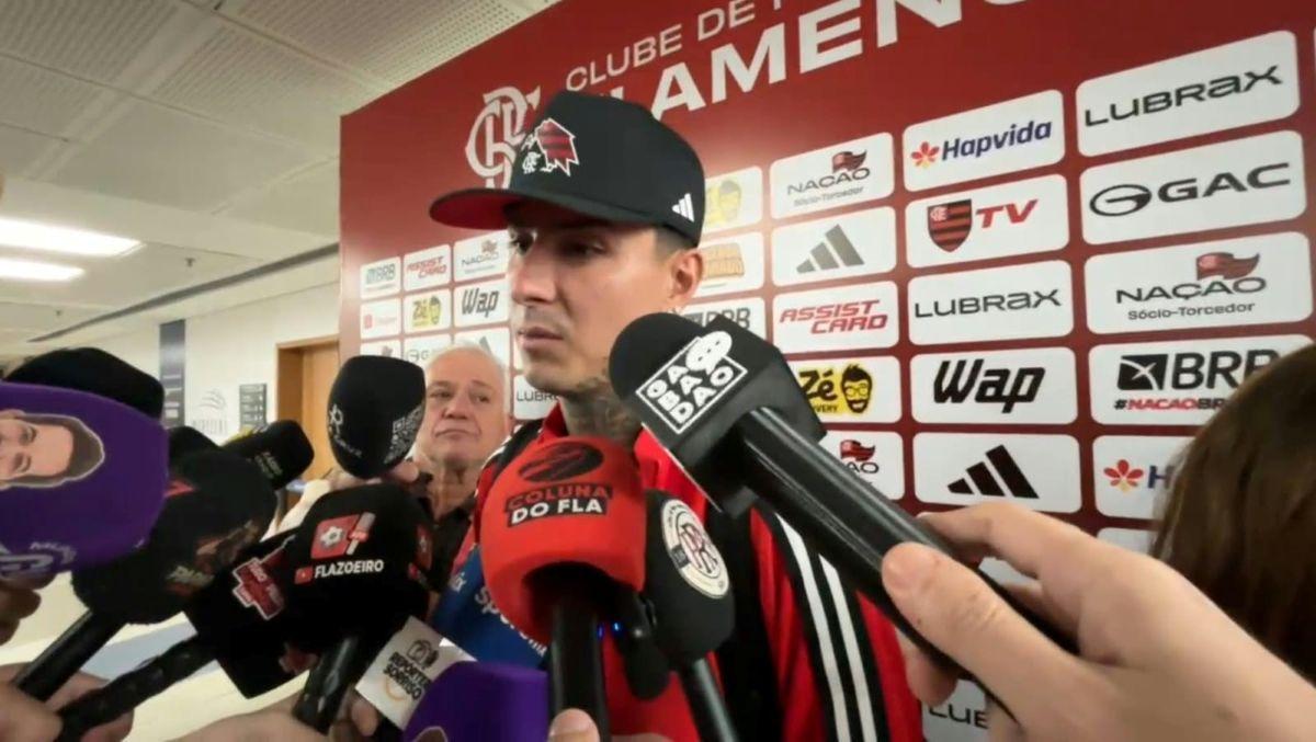 Pulgar se surpreende com apoio da torcida do Flamengo após queda na Libertadores